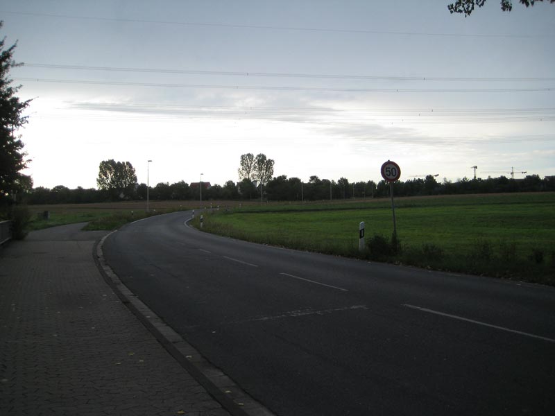 Straße im Morgengrauen